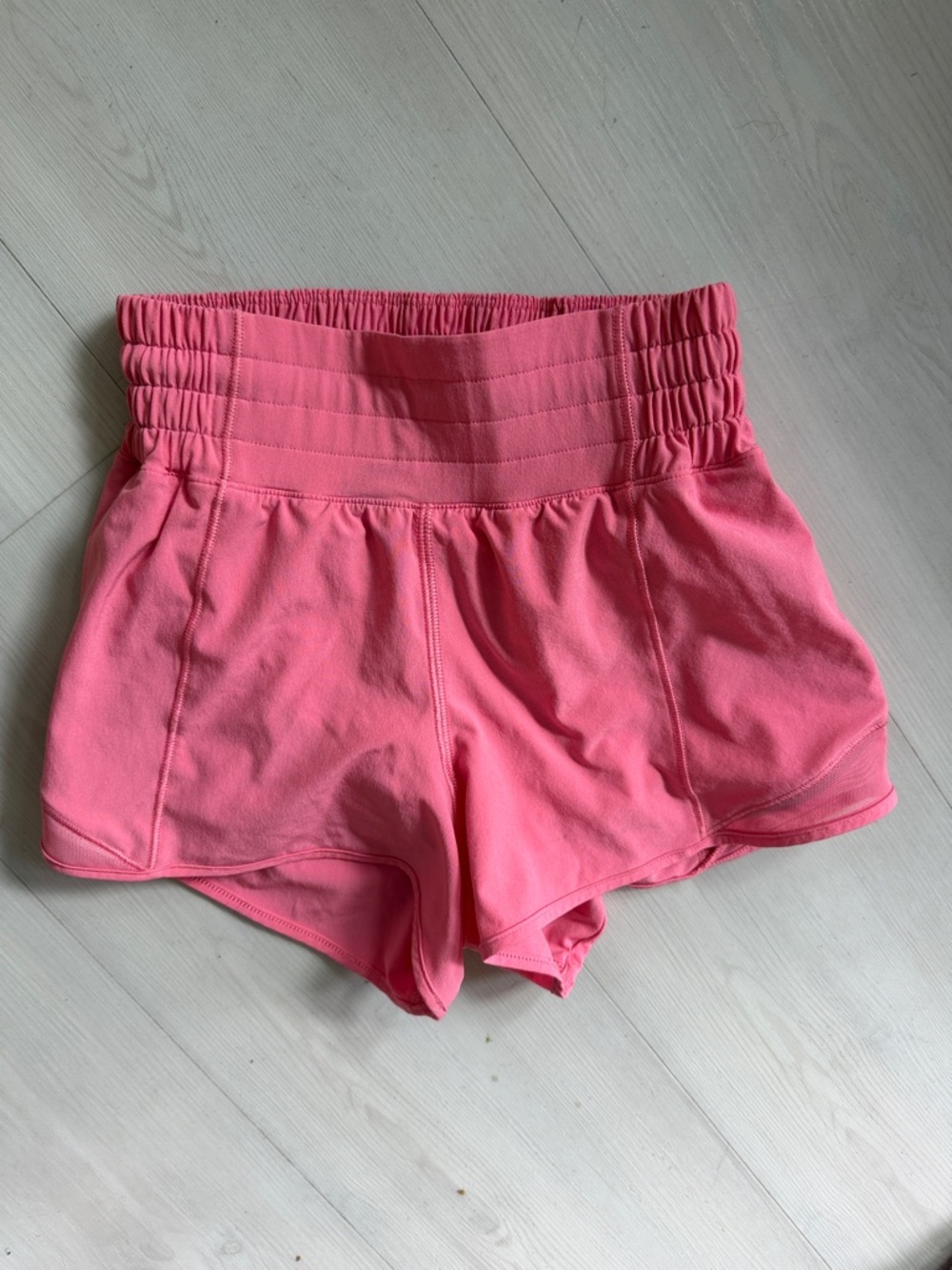 Lulu Lemon Hottie Hot Shorts